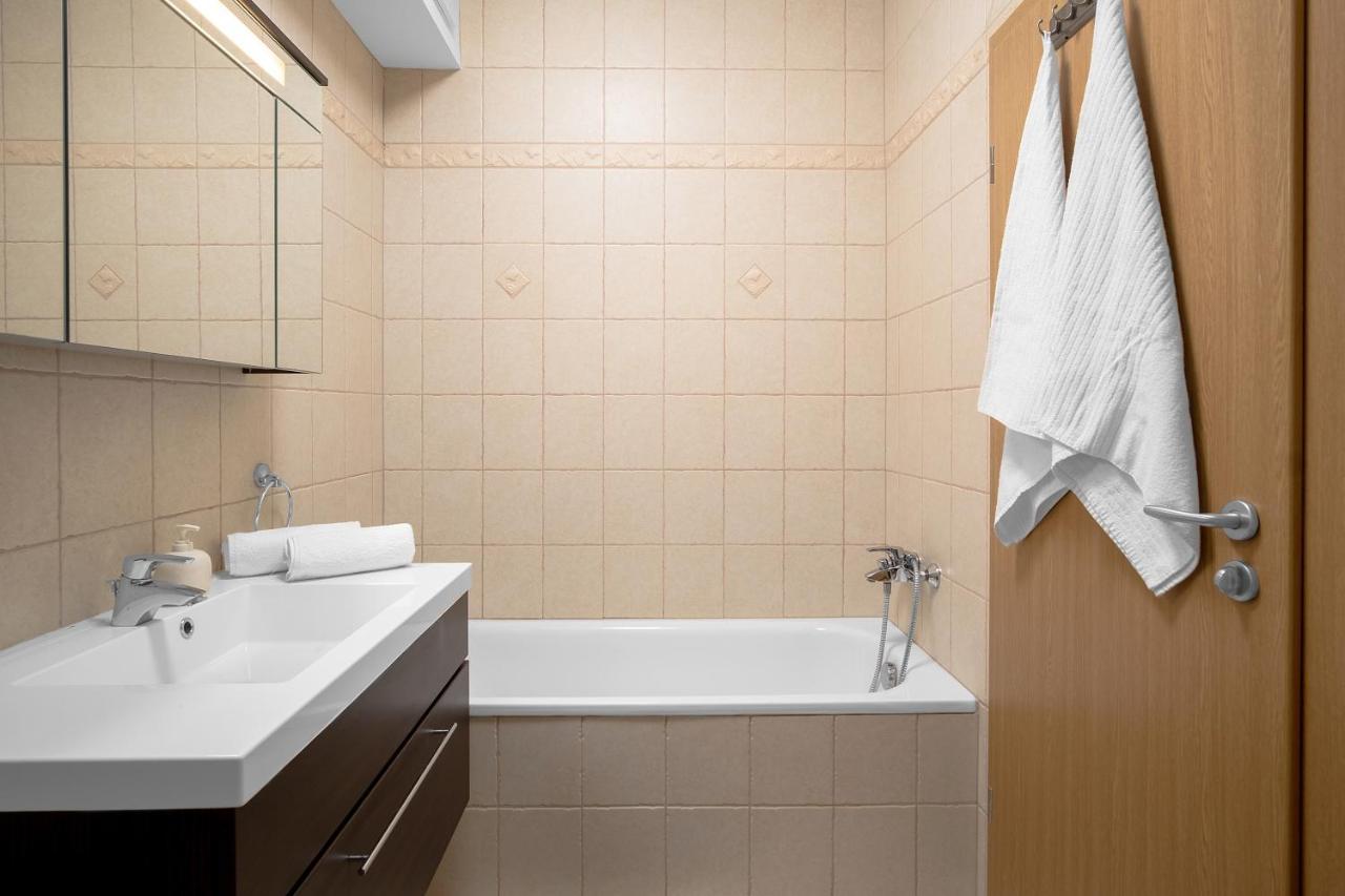 Mf Villa Azur Wellness Apartment Siófok Eksteriør billede