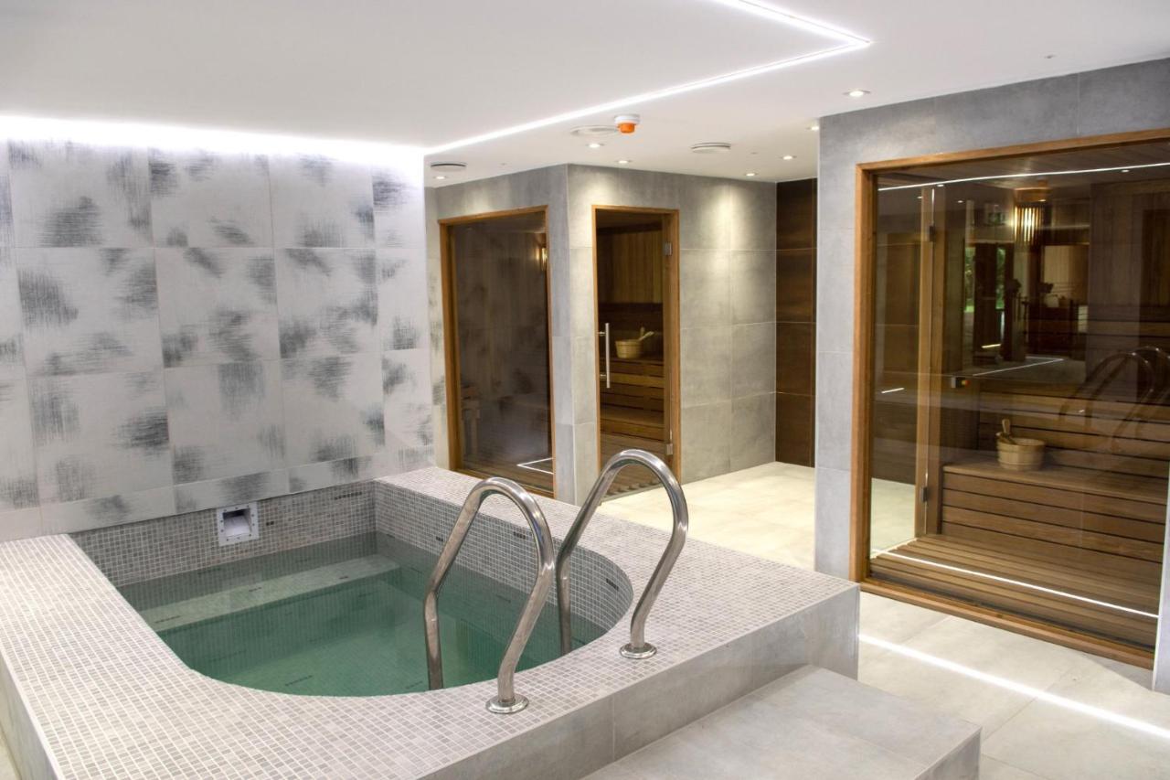 Mf Villa Azur Wellness Apartment Siófok Eksteriør billede